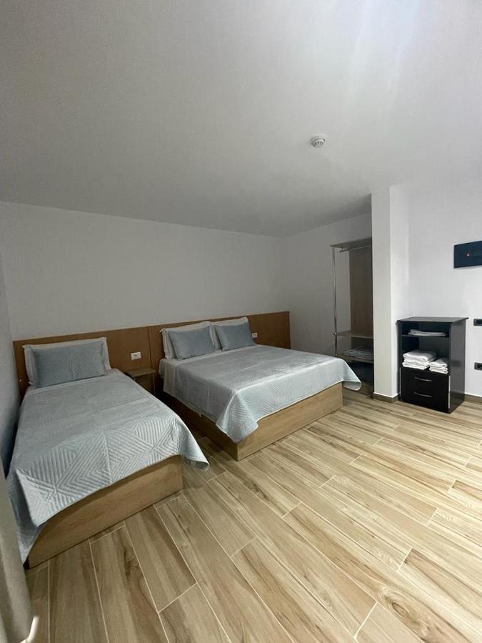 Hotel Verzaci Rinas Εξωτερικό φωτογραφία