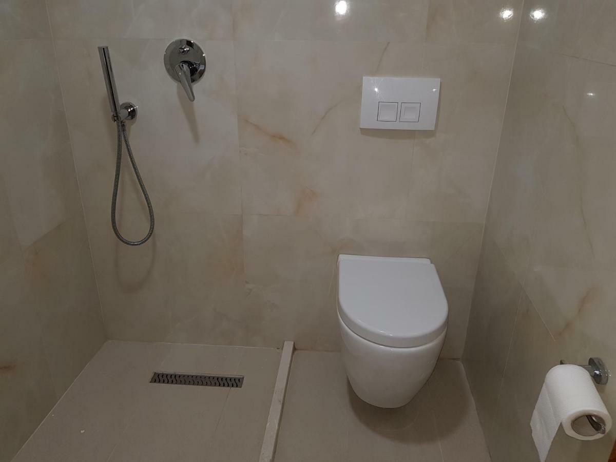 Hotel Verzaci Rinas Δωμάτιο φωτογραφία