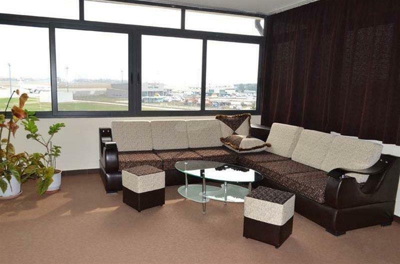 Hotel Verzaci Rinas Εξωτερικό φωτογραφία