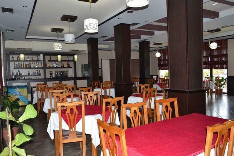 Hotel Verzaci Rinas Εξωτερικό φωτογραφία